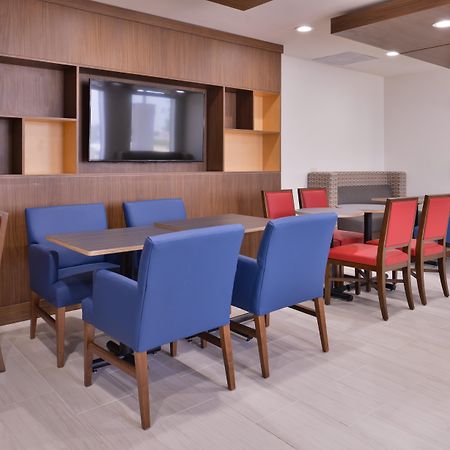 Holiday Inn Express Hotel And Suites Mesquite By Ihg Dış mekan fotoğraf