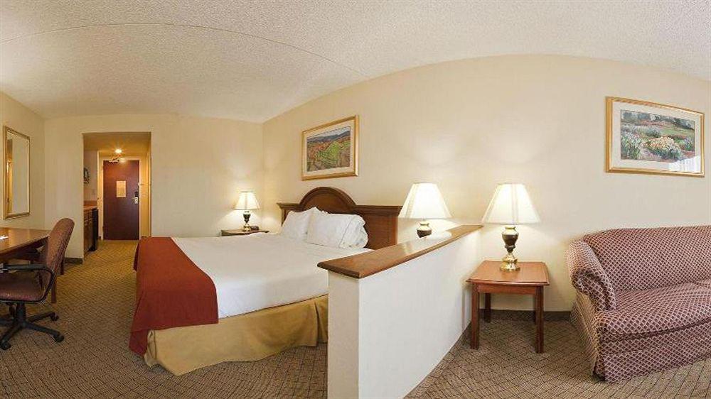 Holiday Inn Express Hotel And Suites Mesquite By Ihg Dış mekan fotoğraf