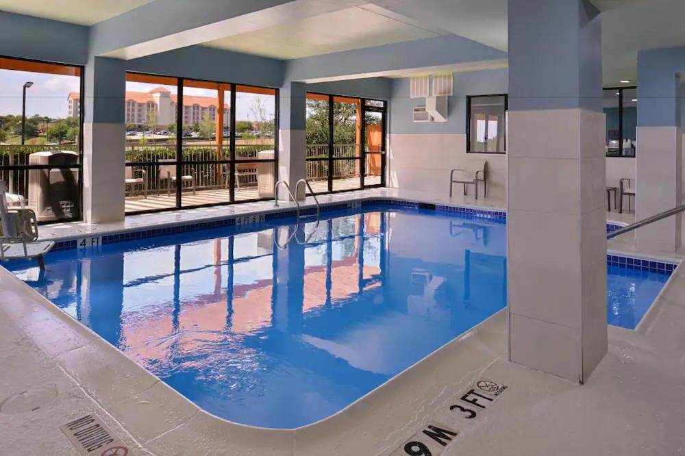 Holiday Inn Express Hotel And Suites Mesquite By Ihg Dış mekan fotoğraf