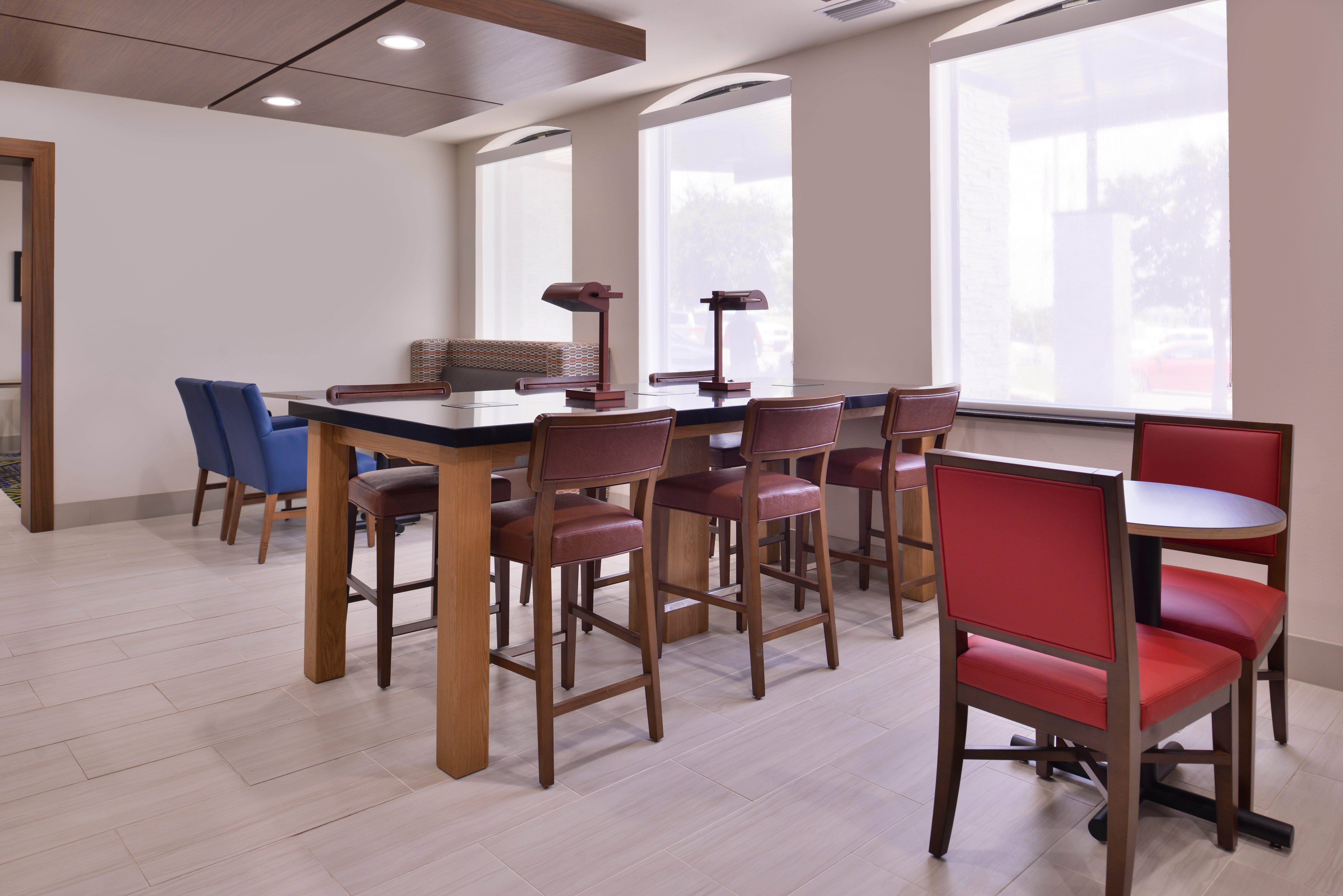 Holiday Inn Express Hotel And Suites Mesquite By Ihg Dış mekan fotoğraf
