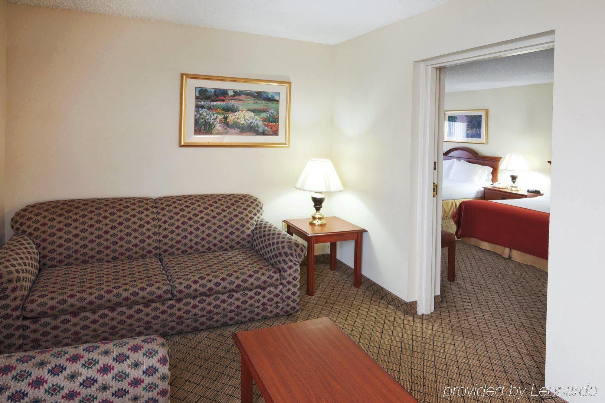 Holiday Inn Express Hotel And Suites Mesquite By Ihg Oda fotoğraf